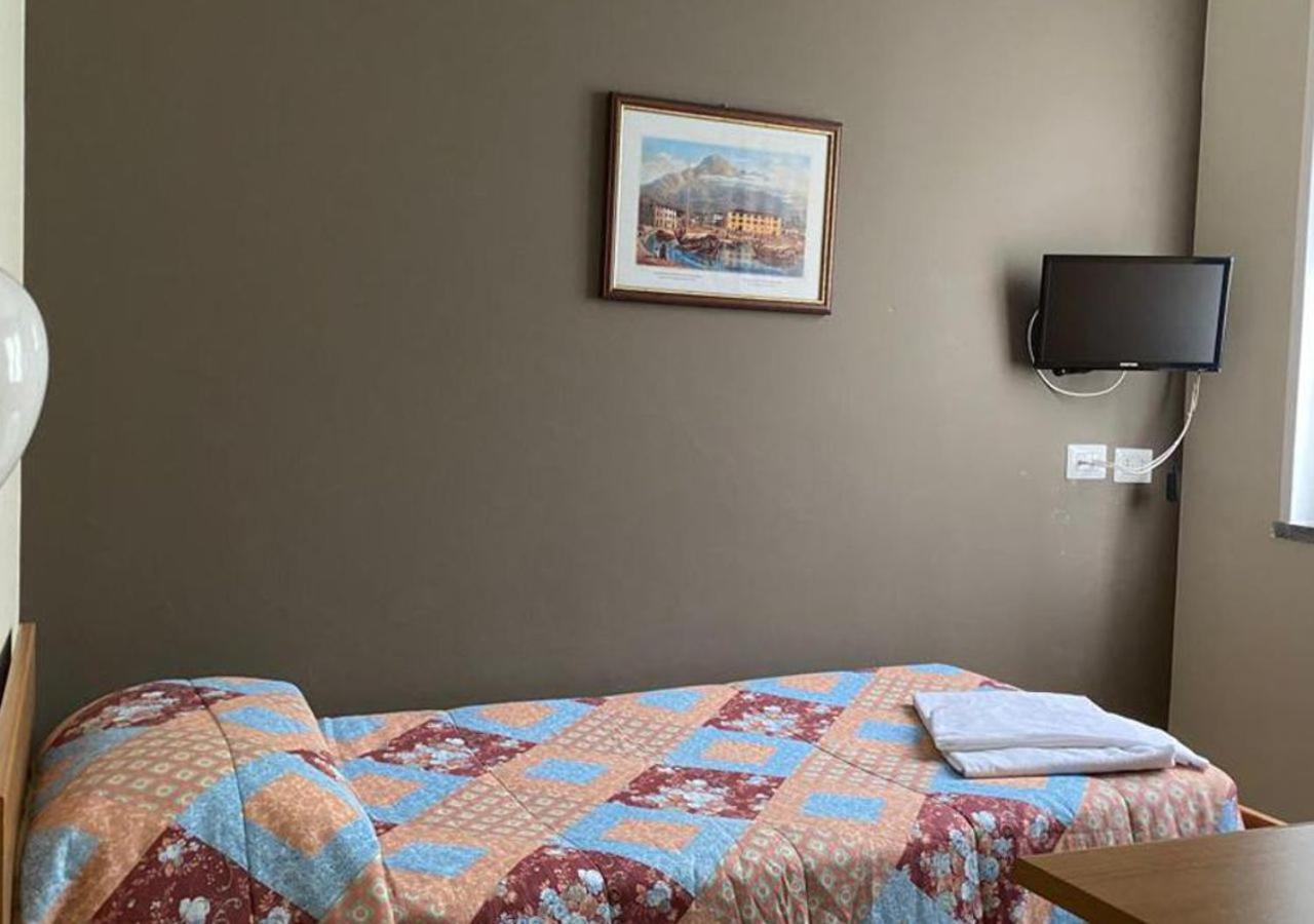 Albergo Del Mera-Ristorante Da Lui โซริโค ภายนอก รูปภาพ