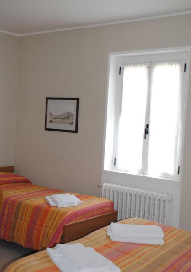 Albergo Del Mera-Ristorante Da Lui โซริโค ภายนอก รูปภาพ